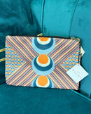 B 02 Pochette Mare Pois blu