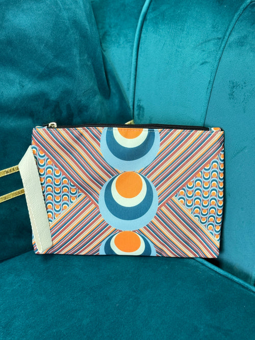B 02 Pochette Mare Pois blu